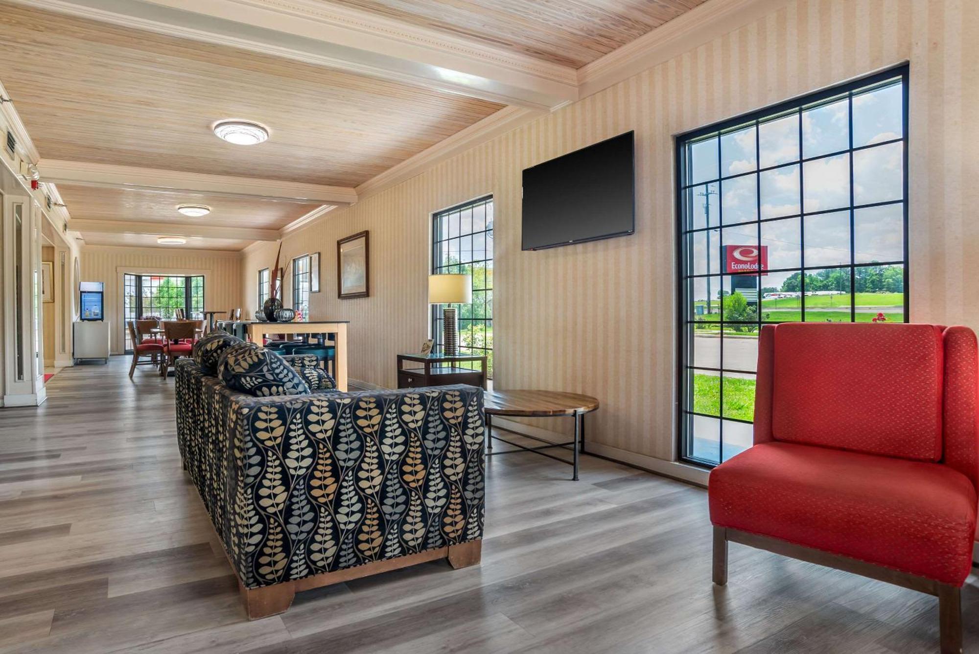 Econo Lodge Inn & Suites Philadelphia Exterior photo