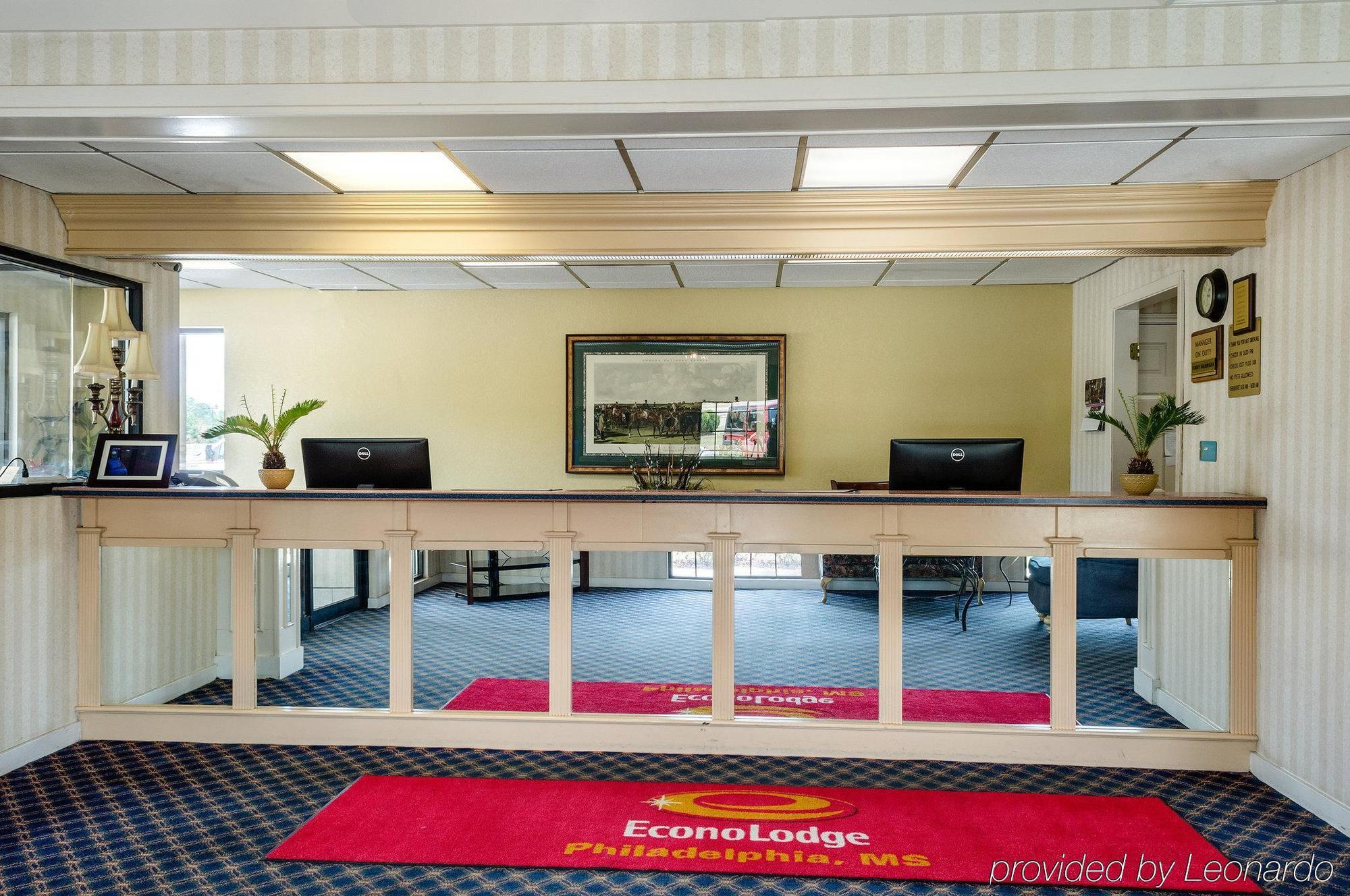 Econo Lodge Inn & Suites Philadelphia Exterior photo